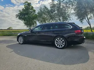 BMW 520 d xdrive Touring NEUER TÜV 11/2027 Bild 2