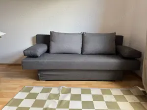 Schlafcouch mit Stauraum   bequem & funktional (35   VB)