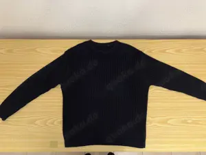 Sportlicher, formschöner blauer Pullover, Größe XXL