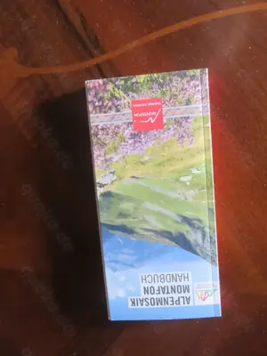 Montafon Wanderbuch zu verschenken