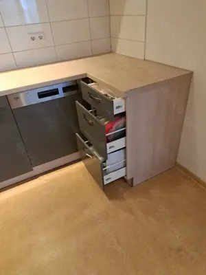 Küche, Küchenzeile, Küchenblock, Einbauküche Hochglanz grau, 10 Jahre alt in top Zustand Bild 5