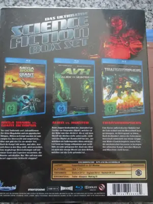 BluRays Paket 8 Filme Neu -- 1 Film mit Paris Hilton Bild 3