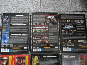 8 DVD Paket auf jeder Box sind 3 oder 4 Filme Bild 3