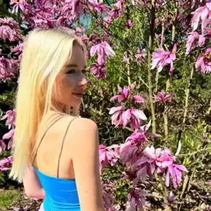 Live Cam MileyAmore