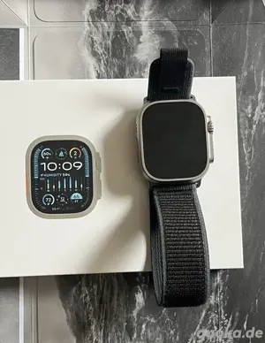 Apple Watch ultra 2 , GPS cellular 49mm mit Armbänd akku : 98% , gekauft am: 11.07.2024 