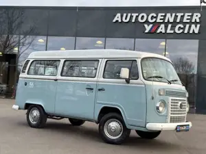 Volkswagen T2 56 ANOS Kombi Last Edition Nr. 1082/1200 NEUW