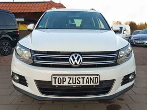 Volkswagen Tiguan Navi,Kamera,AHK,nur 80 tkm,1.Hand