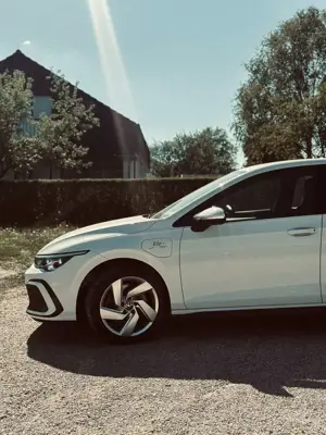 Volkswagen Golf GTE 8 GTE eHybrid 245PS Bild 4