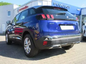Peugeot 3008 Allure PT 130 EAT6*Kamera*Carplay*AndroidAu Bild 5