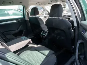 Skoda Superb Combi 1.4 TSI iV Ambition DSG AHK NAVI Bild 4