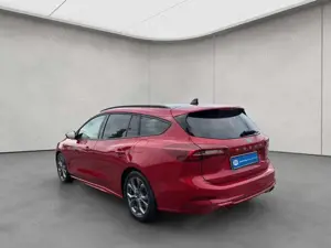 Ford Focus Turnier 1.0 EcoBoost Hybrid Aut. ST-LINE Bild 3
