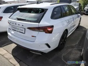 Skoda Octavia Combi RS 2.0 TDI DSG Navi AHK LED SiHz Bild 2