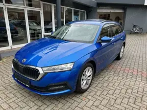 Skoda Octavia Combi 1.5 TSI*KAMERA elekt.HK DAB SH LAN