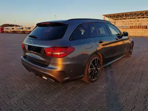 Mercedes-Benz C 220 d 4Matic T 9G-TRONIC AMG Line Bild 5