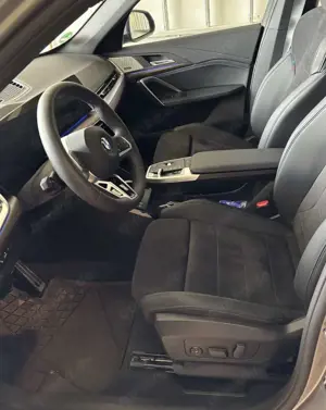 BMW X1 X1sDrive20d MSportpaket AHK 360° HarmanKadon