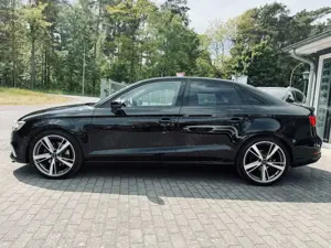 Audi A3 Limousine 40 TDI quattro sport S line+Leder+ Bild 4
