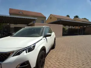 Peugeot 3008 3008 PureTech 130 Stop-UNFALLFREI