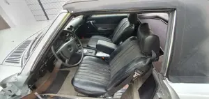 Mercedes-Benz SL 350 R107 Bild 5