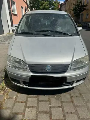 Fiat Idea 1.4 16V Dynamic