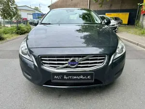 Volvo S60 Momentum*AllwetterReifen*Erst111TKM*Tüv Neu!! Bild 3