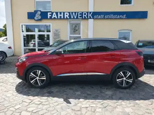 Peugeot 3008 BlueHDi 130 Stop  Start Allure*inkl. M+S Bild 3