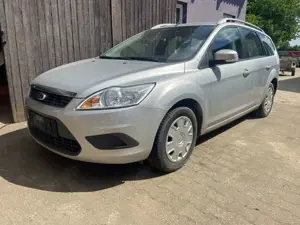 Ford Focus 1.6 Kombi TÜV NEU 06/2027+Klima