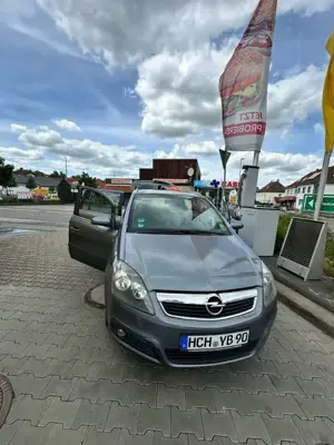 Opel Zafira Basis
