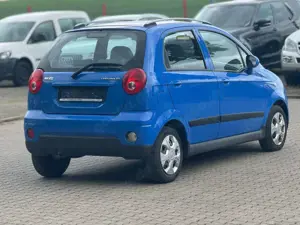 Chevrolet Matiz 1.0 * 1 HAND * 99 TKM *TÜV NEU * KLIMA Bild 5