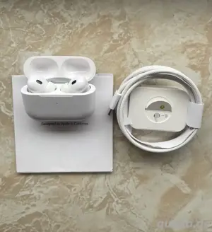 Airpods Pro 2 Generation in weiß 