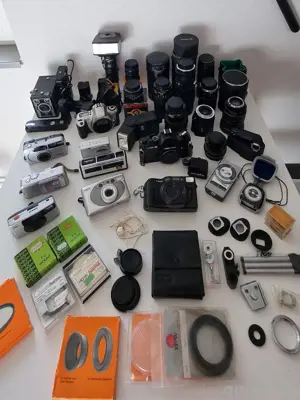 Kameras, Objekte, Zubehör & Film Equipment | Nachlass | Sammlung
