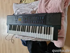 verkaufe hier mit ein keyboard