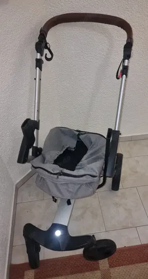 Komplettpaket Kinderwagen Bonavi, Aeronaut Pixel, 1 Isofixstation, Kinderwagenadapter