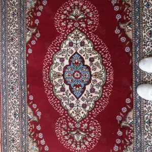 Seidenteppich aus der Türkei Bild 3