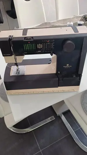 Nähmaschine Husqvarna Optima 180 Bild 2