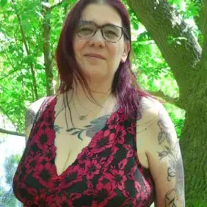 Live Cam HotMilfSunny