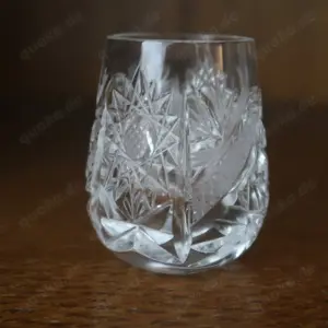 Schnapsgläser aus Kristallglas 