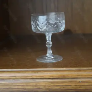 Likörschalen aus Kristallglas