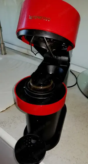 KRUPS Nespresso  Vertuo  Kapselmaschine  Rot