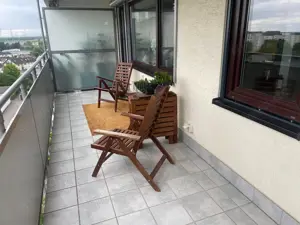2 ZKB Lichtdurchflutetes Wohnen mit Weitblick