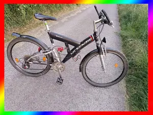 Sehr guter Zustand 26 Zoll unisex Mountainbike, Federgabel, Stoßdämpfer.