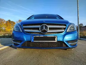 Mercedes-Benz B 180 B 180 CDI "2. Hd., Sport Paket, Navi, Klima, Pano" Bild 2