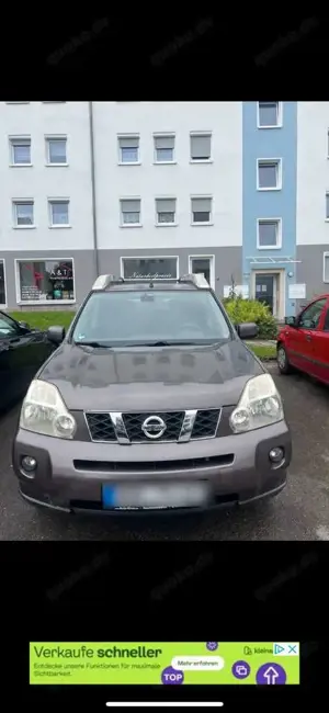 Nissan X-Trail 2.0 4x4 XE Bild 2