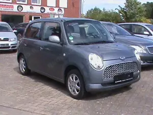 Daihatsu Trevis 1.0 Bild 4