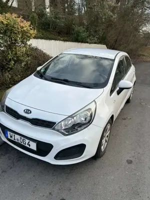 Kia Rio 1.4 CRDI Fifa World Cup Edition