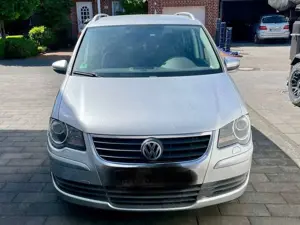 Volkswagen Touran Touran 1.9 TDI DSG 7 Gang 7 Sitzer