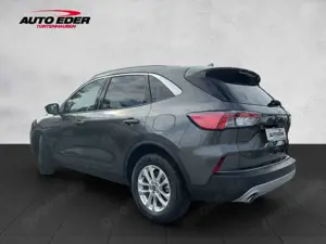 Ford Kuga Titanium EcoBlue 2x4 Automatik Bluetooth Navi Bild 3