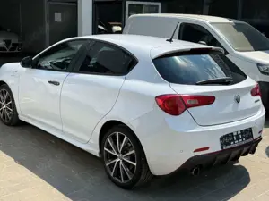 Alfa Romeo Giulietta Veloce Bild 5