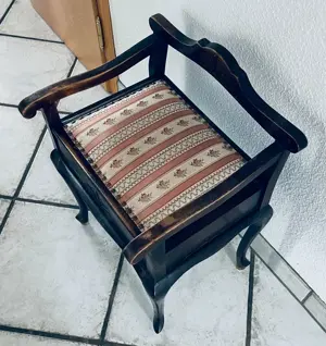  Antiker Klavierstuhl Biedermeier   Stilvolle Ele Bild 5