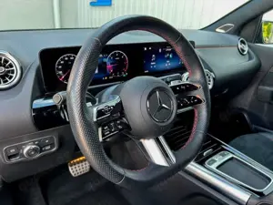 Mercedes-Benz B 200 AMG line BurmesterLED Panorama Soundsystem Bild 5