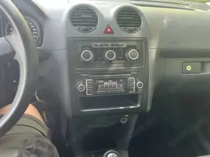 Volkswagen Caddy 1.2 (7-Si.) Roncalli Edition